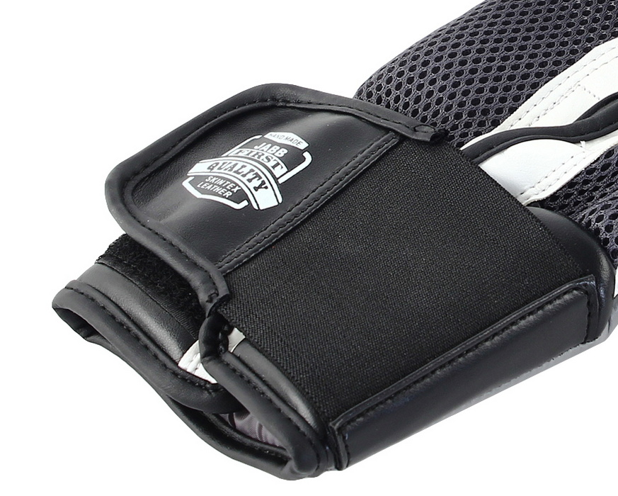 Боксерские перчатки Jabb JE-4082/Eu 42 черный 6oz