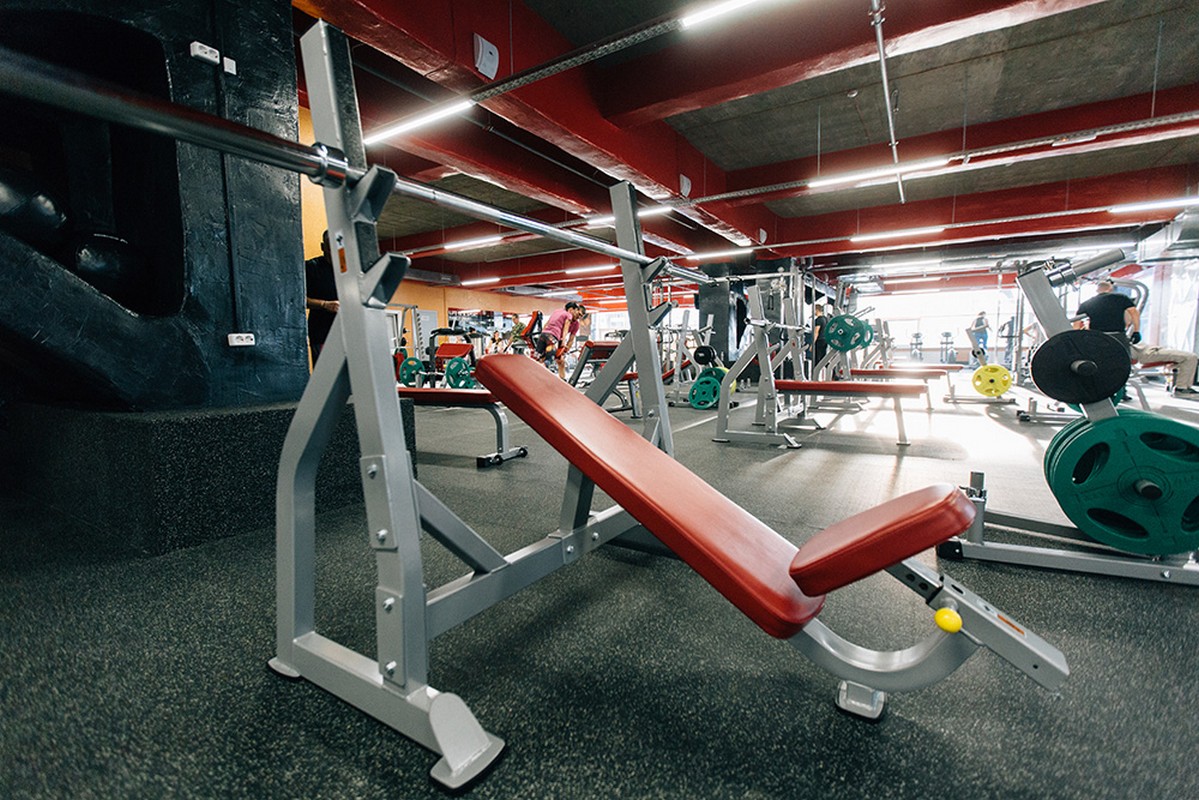 Олимпийская скамья с положительным наклоном для жима Impulse IFOIB | Premium Fitness