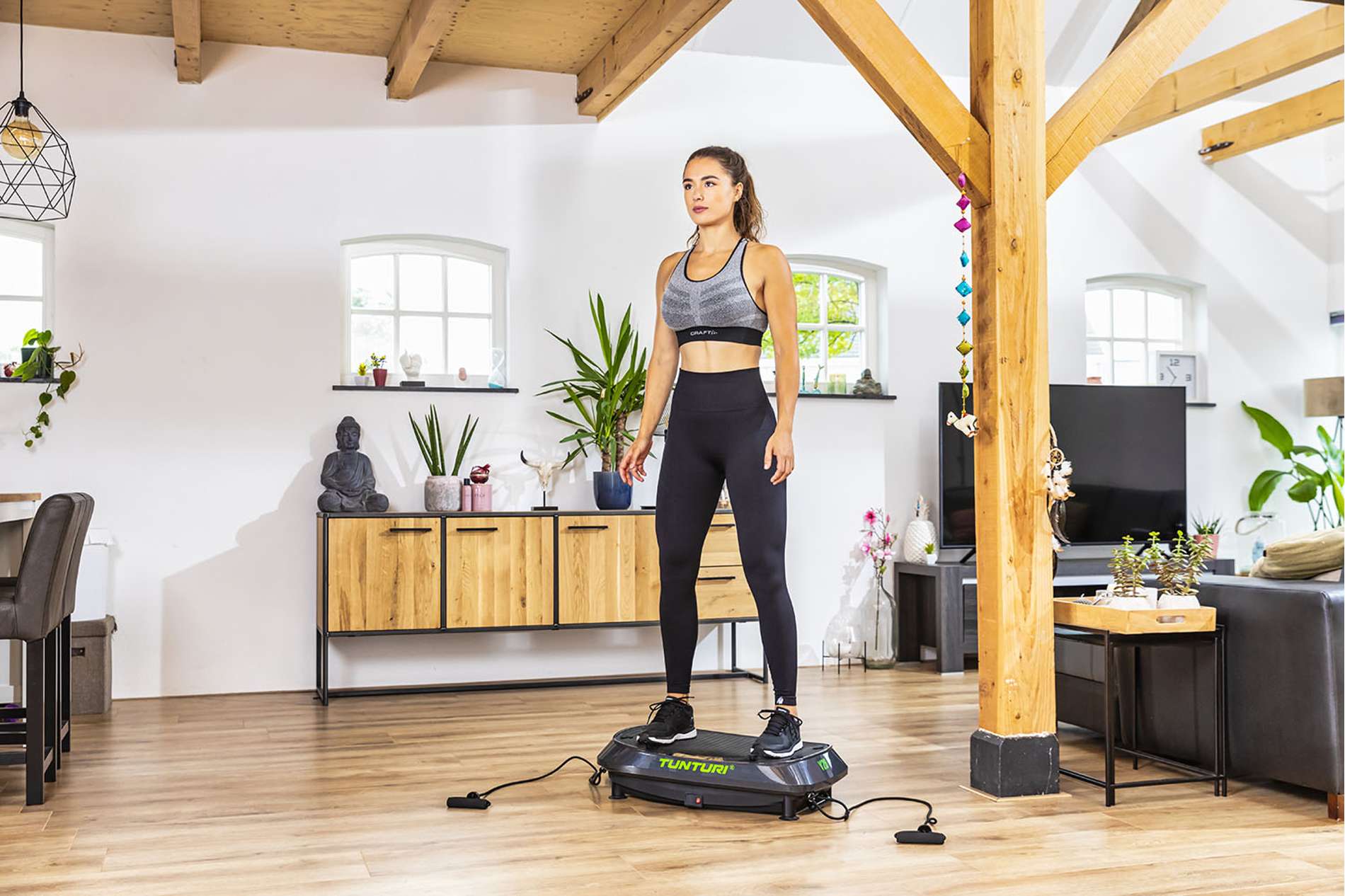 Виброплатформа Tunturi Cardio Fit V20 19TCFV2000