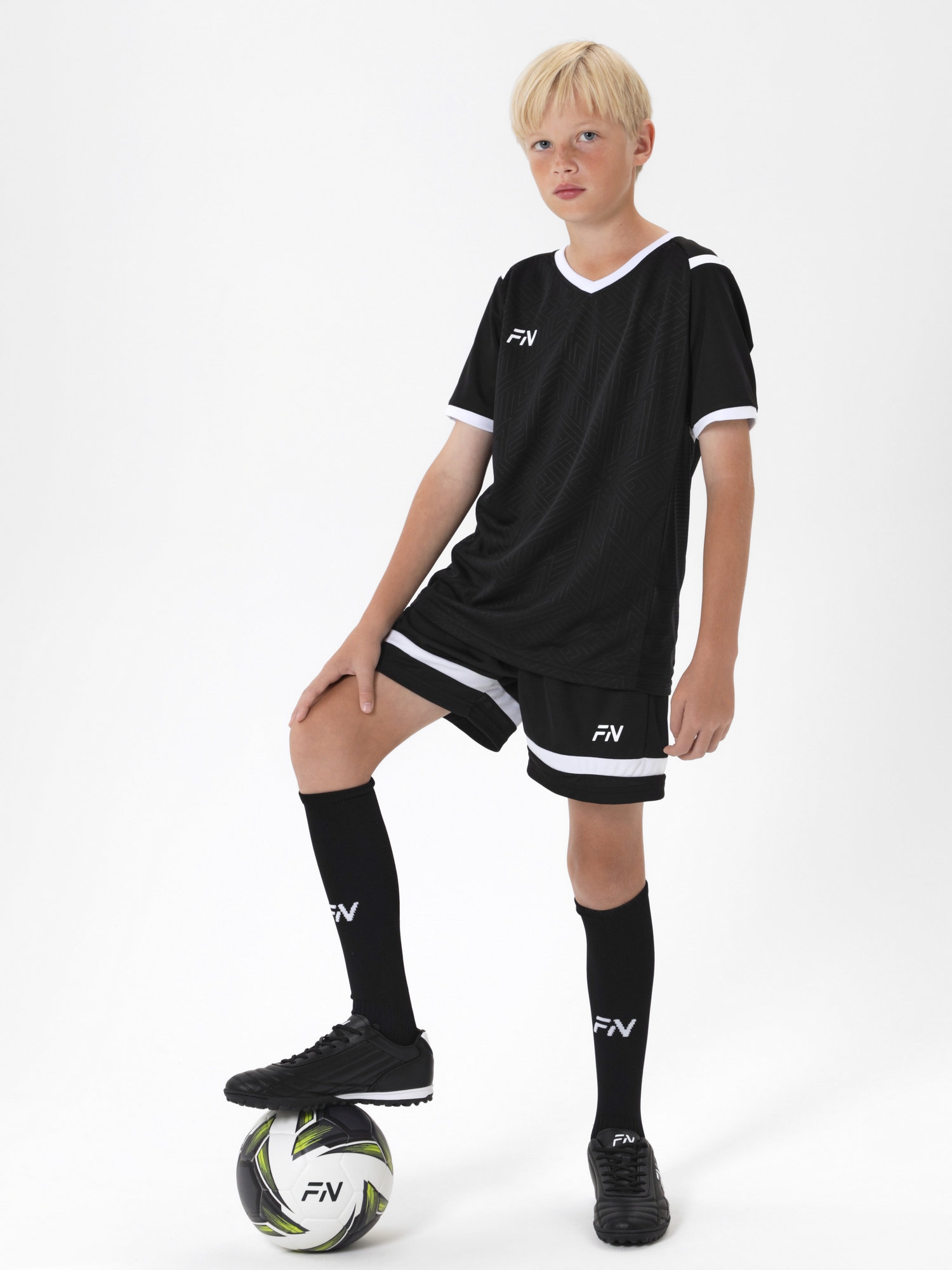 Детская футбольная форма FN Spirit Kid KFN4261018-000 Black\White