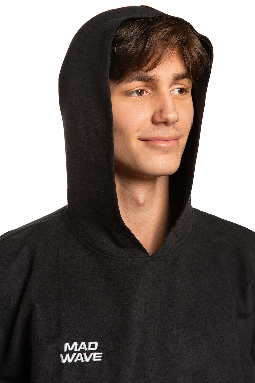Пончо-полотенце из микрофибры Mad Wave Microfibre poncho towel M0974 01 5 01W черный