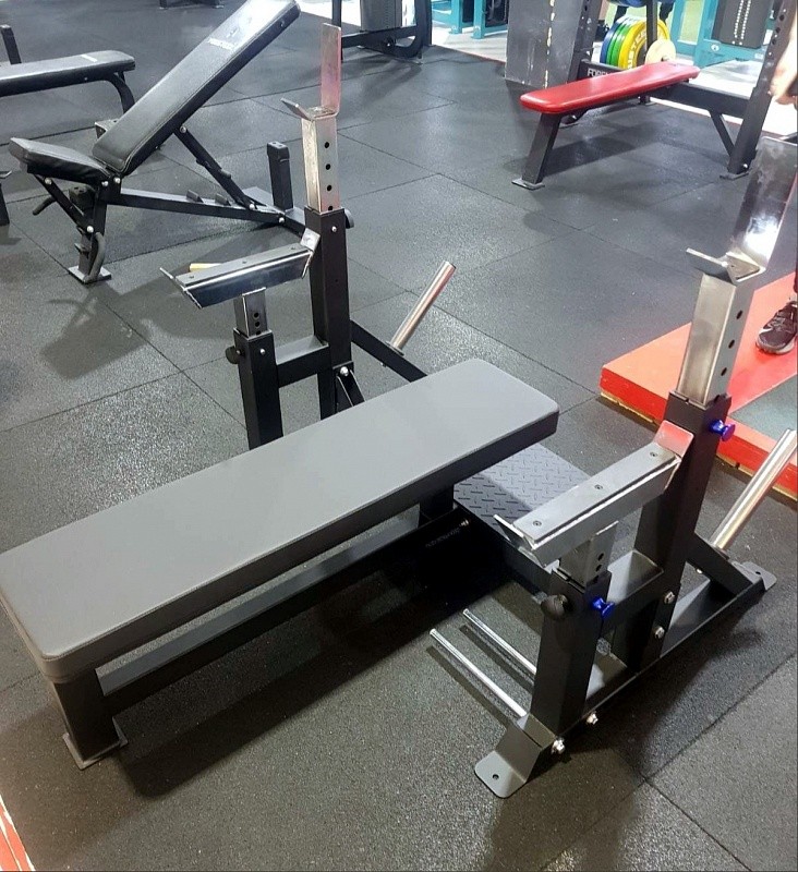 Скамья для жима лежа со страховочными упорами YouSteel F1410 | Premium Fitness