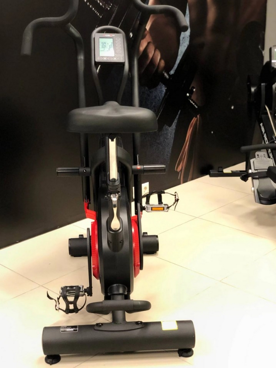 Аэробайк профессиональный UltraGym UG-AB005