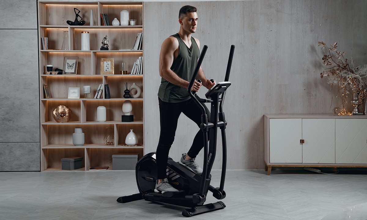 Эллиптический тренажер Hasttings FS400 Sparta (Black)