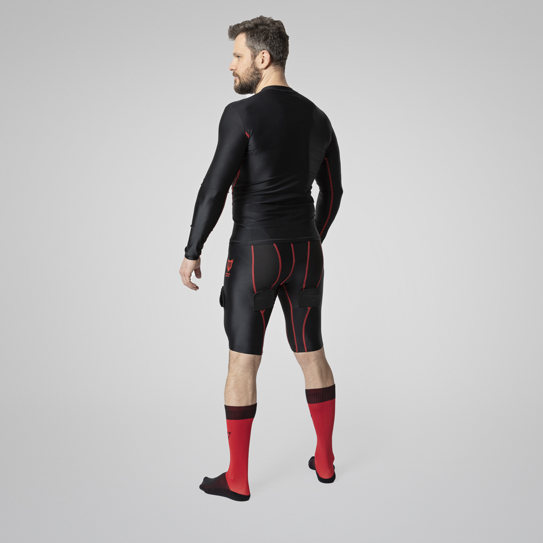 Шорты с защитной пластиковой раковиной Mad Guy Pro Compression JR