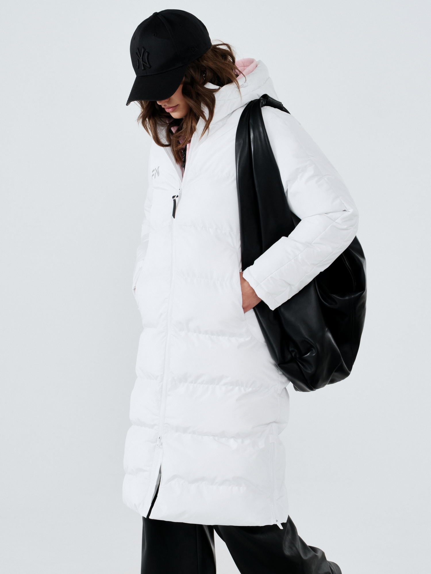 Пуховик FN Snowfall Long (Women) WFN4201001-100 White