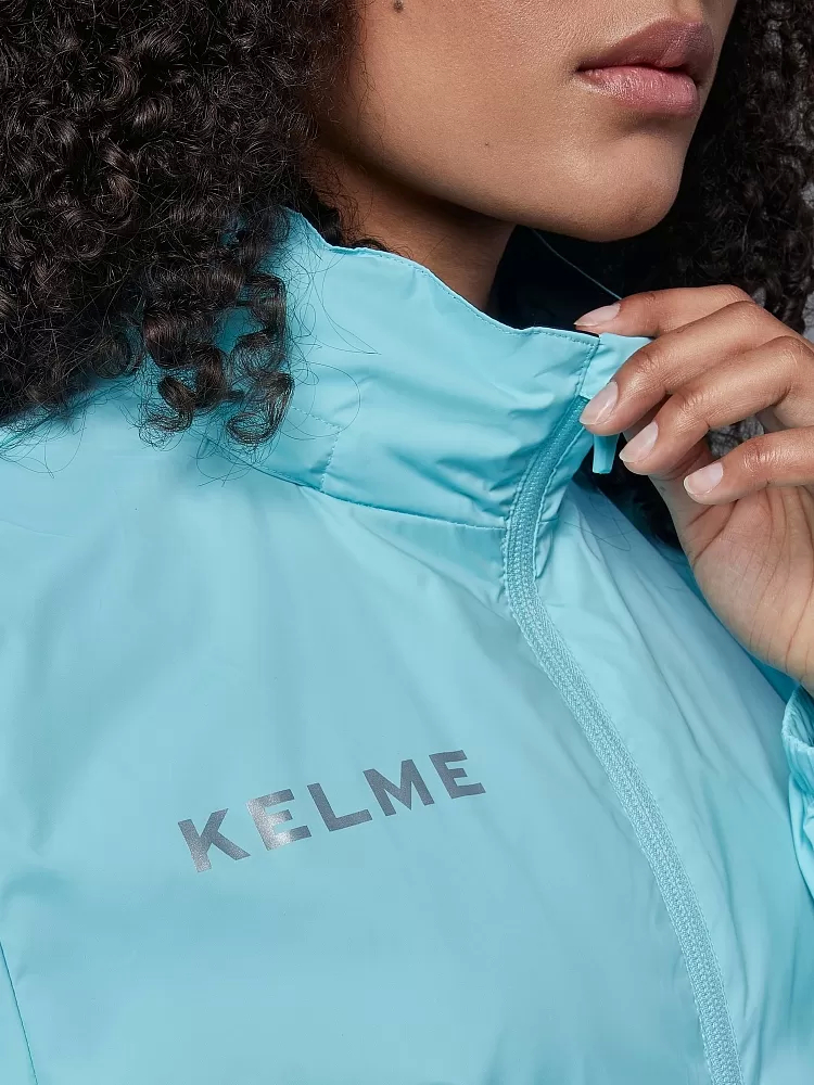 Ветровка Kelme Raincoat 3801241-405 Light Blue