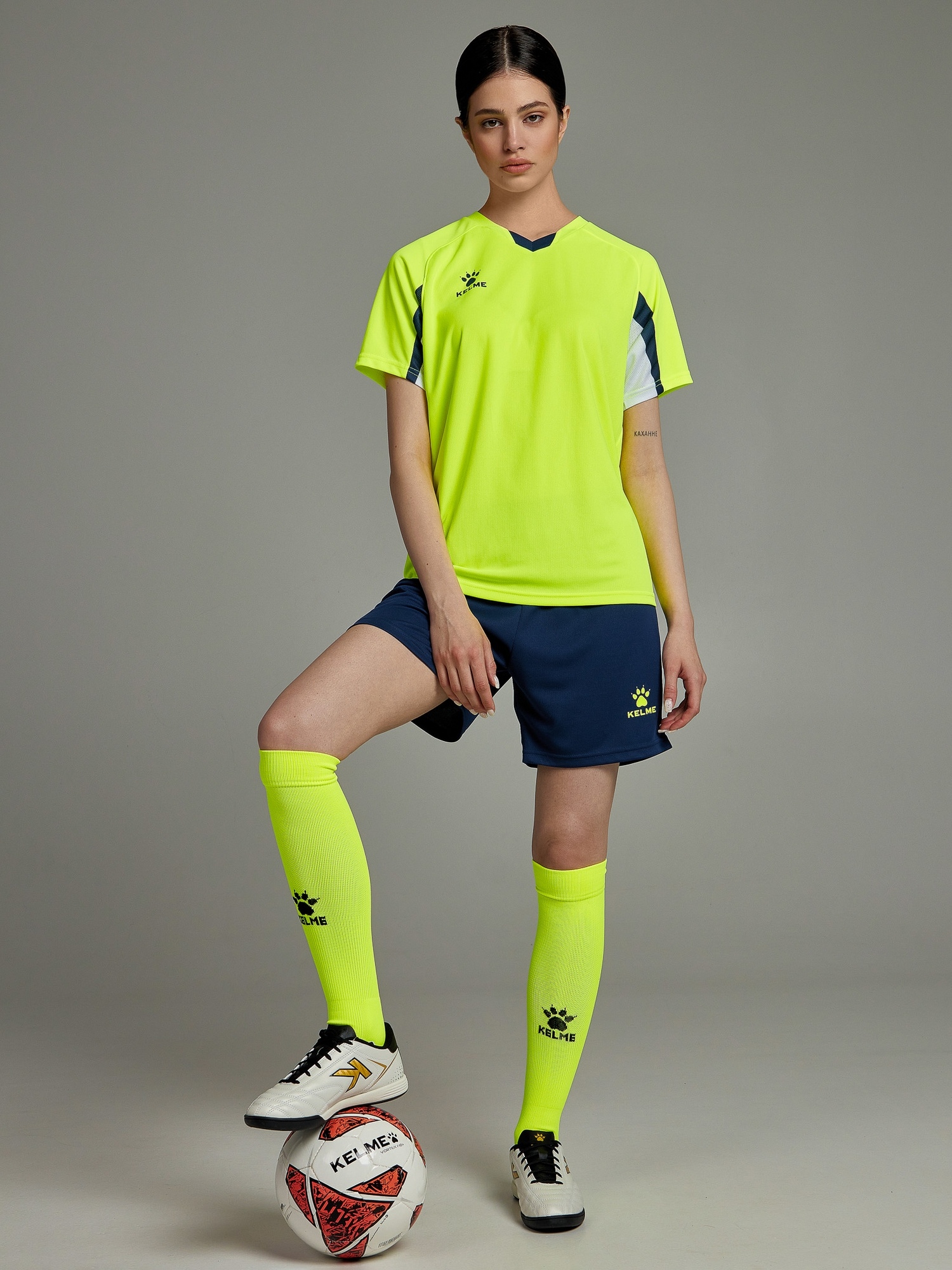 Футбольная форма Kelme Short-Sleeved Football Suit 8251ZB1002-904 Light Green\Blue
