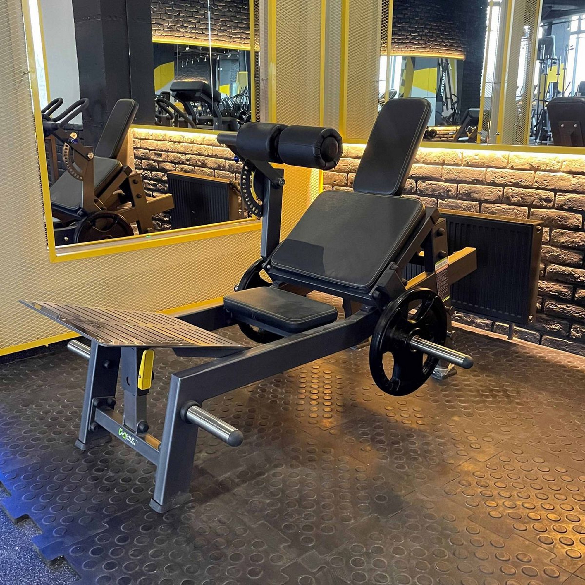 Тренажер для ягодичного моста Glute Maker DHZ A3092