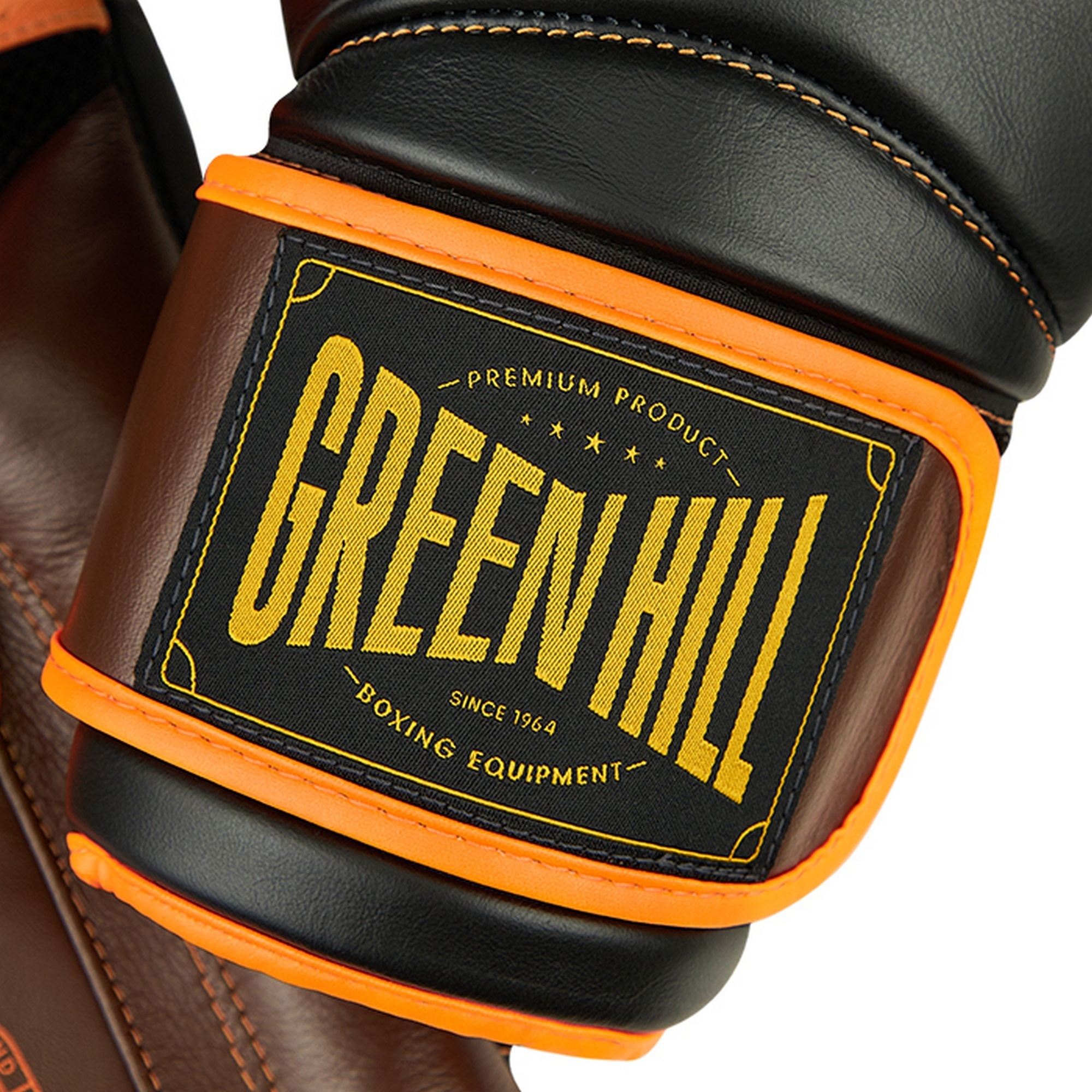 Боксерские перчатки Green Hill STRIKER THBGTR-024 черный\оранжевый