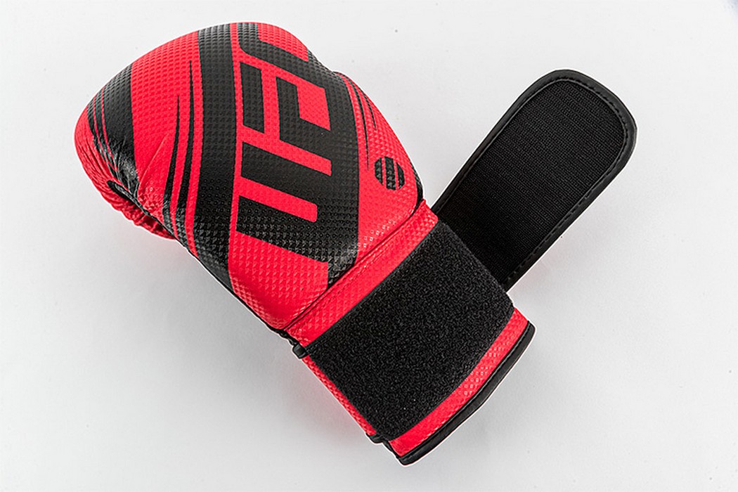 Боксерские перчатки UFC PRO Performance Rush Red,12oz
