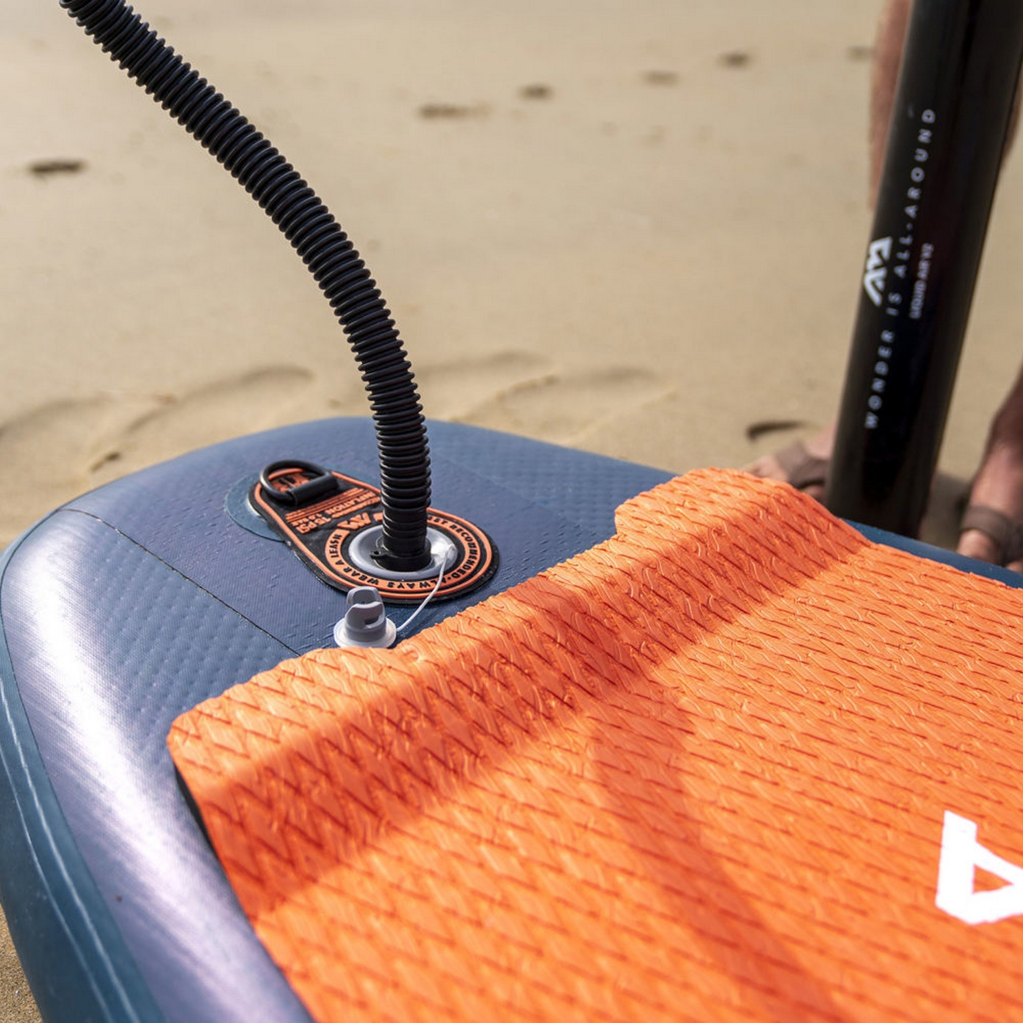 SUP-доска 366х86х15см, насос, лиш, киль, ремнабор, сумка, до 180кг Aqua Marina Atlas BT-23ATP