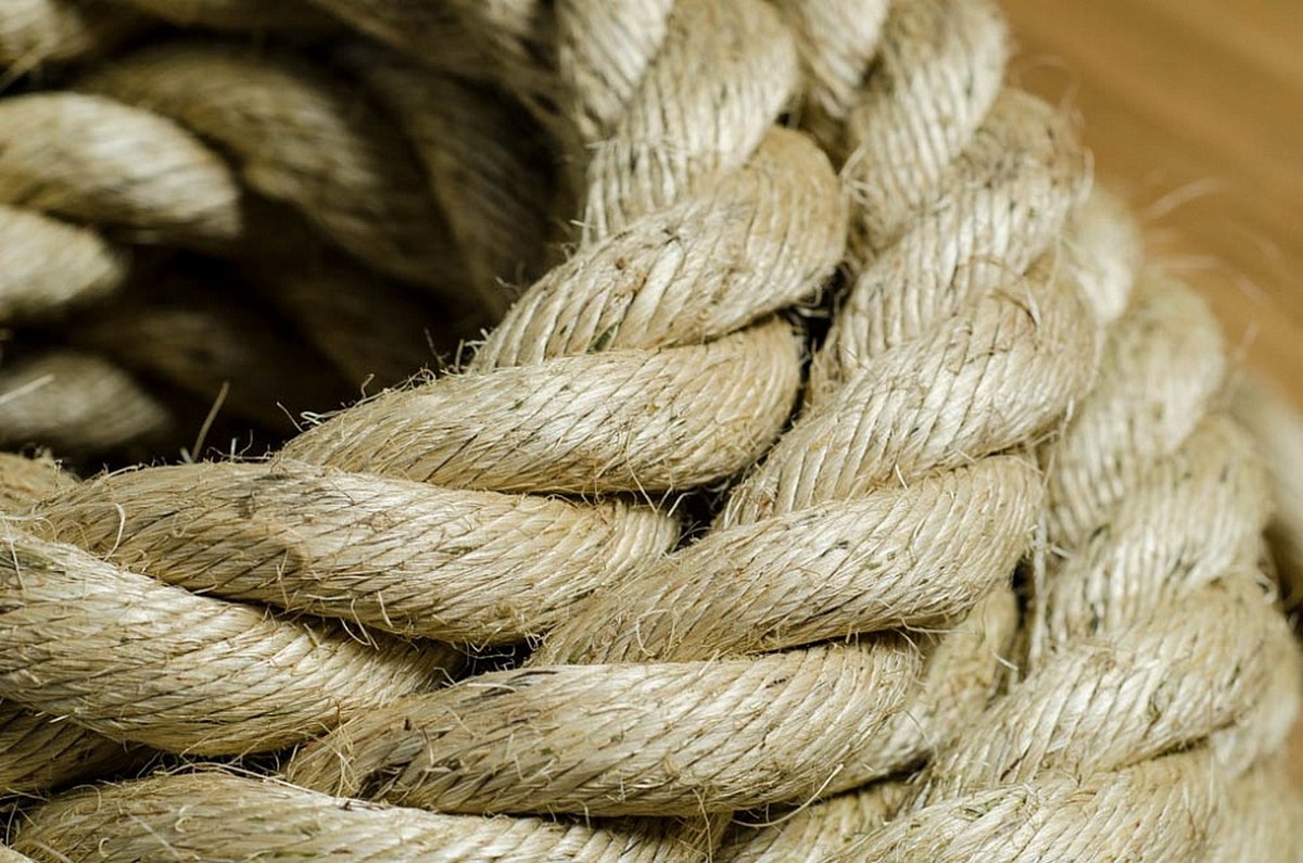 Канат для лазания YouSteel D38мм, волокно Sisal, длина 7 м