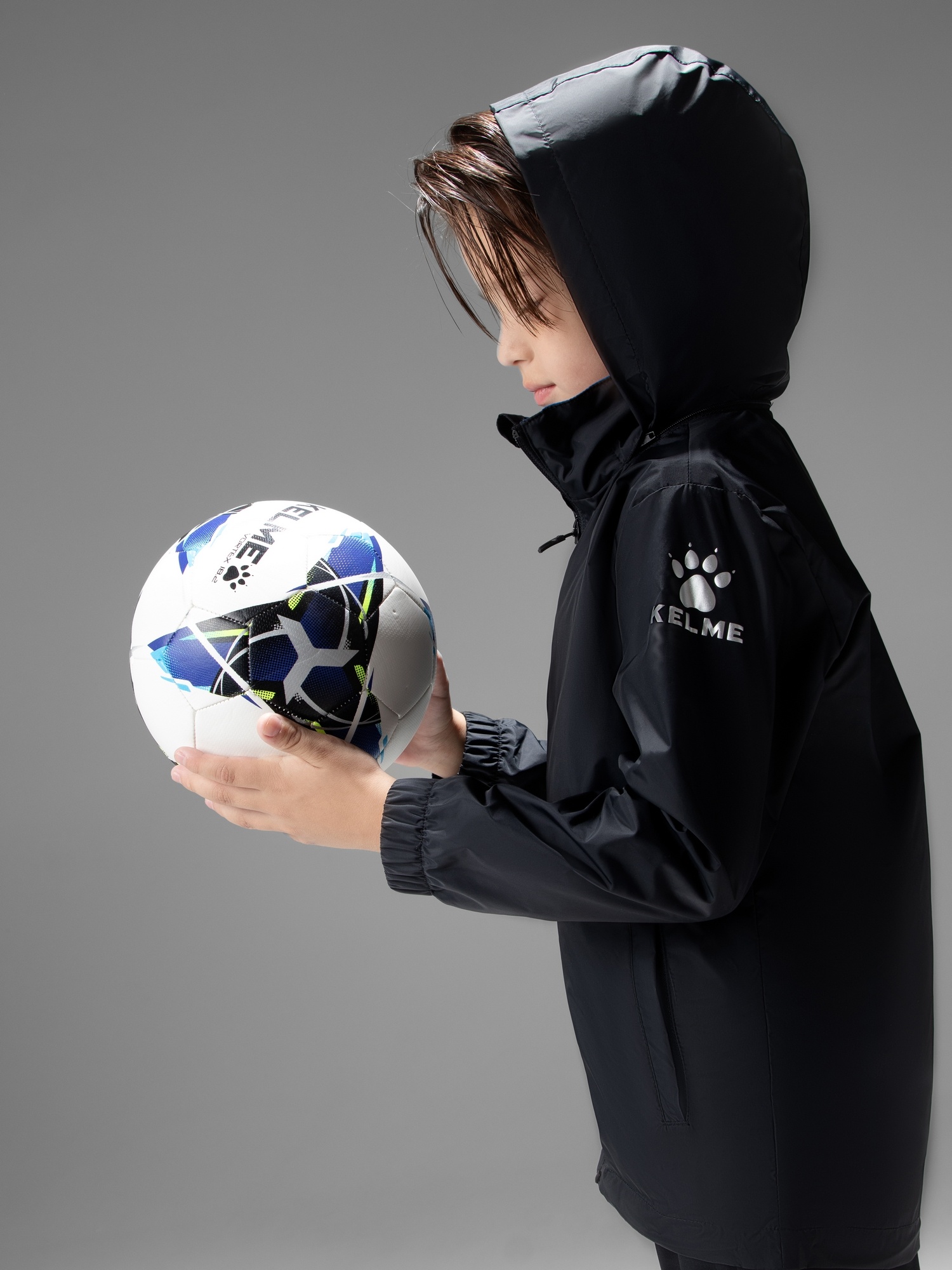 Детская ветровка Kelme Children's Raincoat 3803241-000 Black