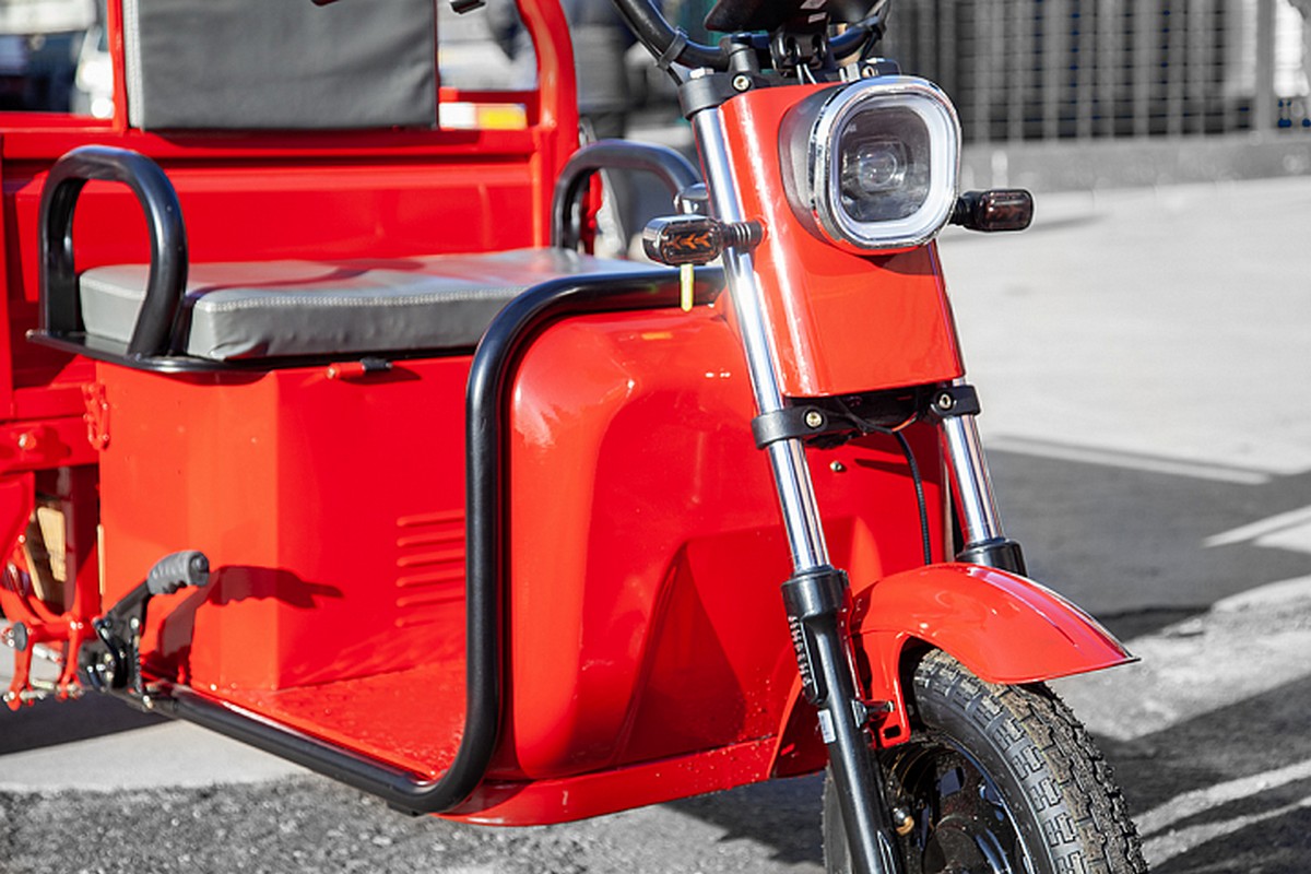 Грузовой электротрицикл RuTrike Амулет 1100 60V650W 024450-2741 серый