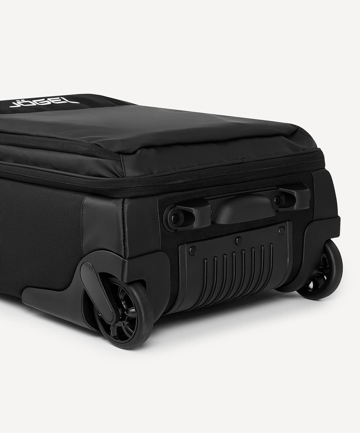 Чемодан Jogel PREMIER Team Trolley S, черный