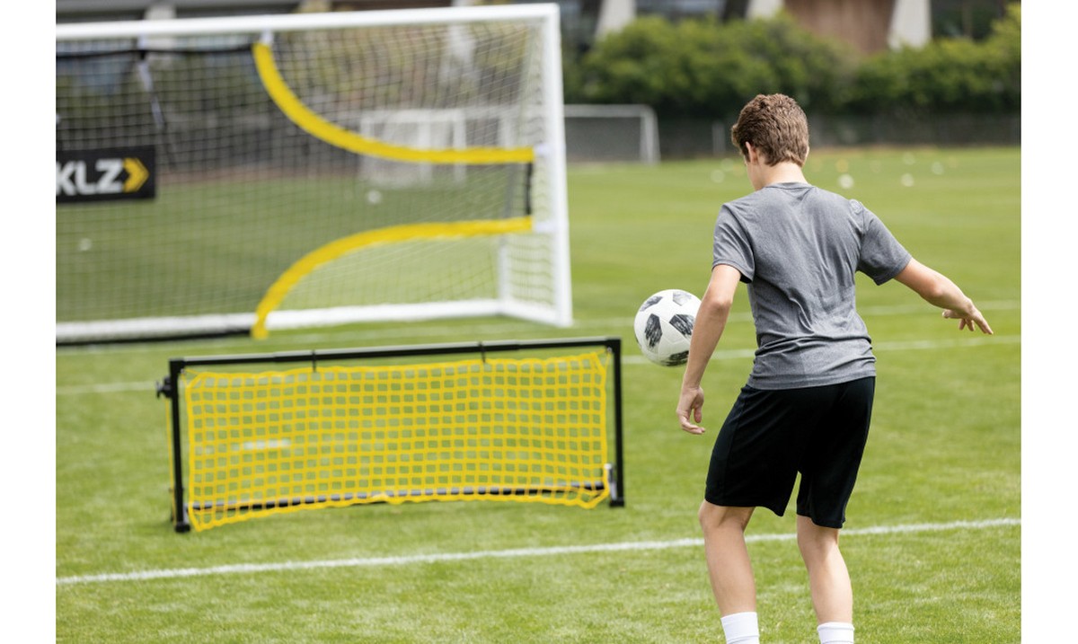 Складной футбольный тренажер SKLZ SOCCER TRAINER PRO 235849