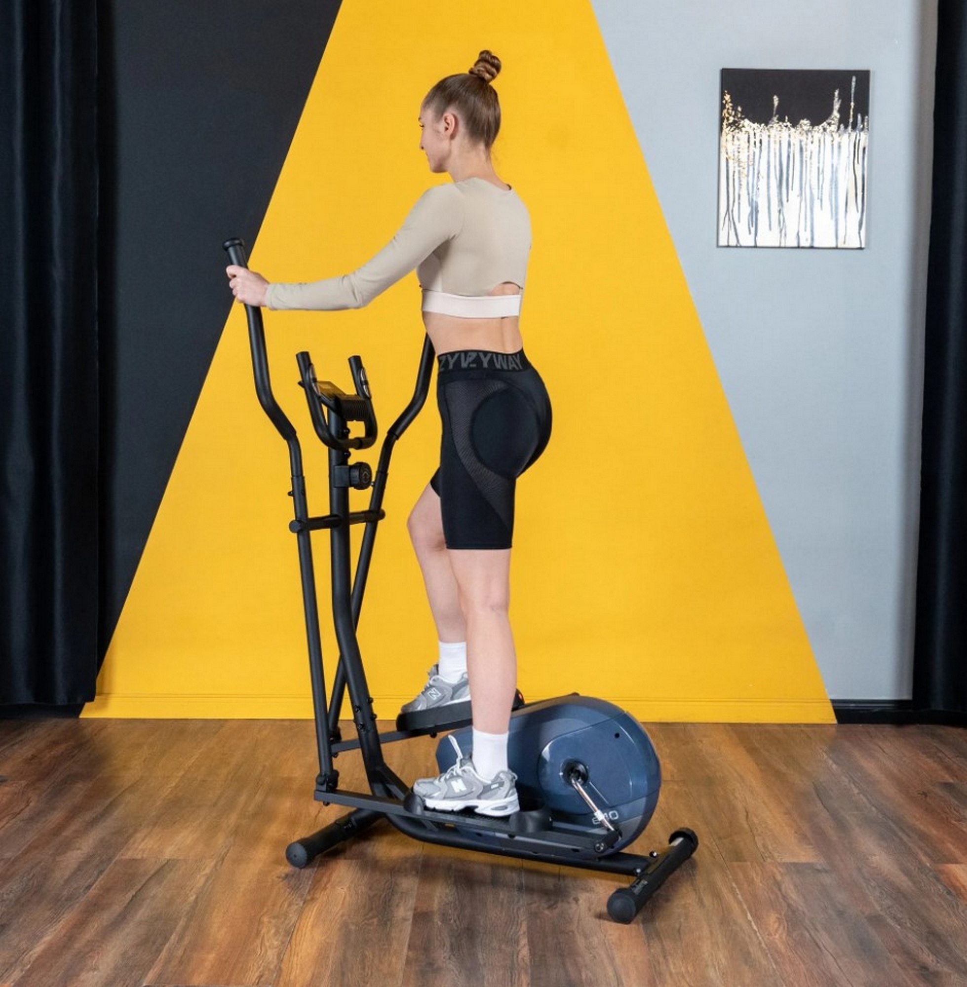 Эллиптический тренажер домашний Carbon Fitness E40