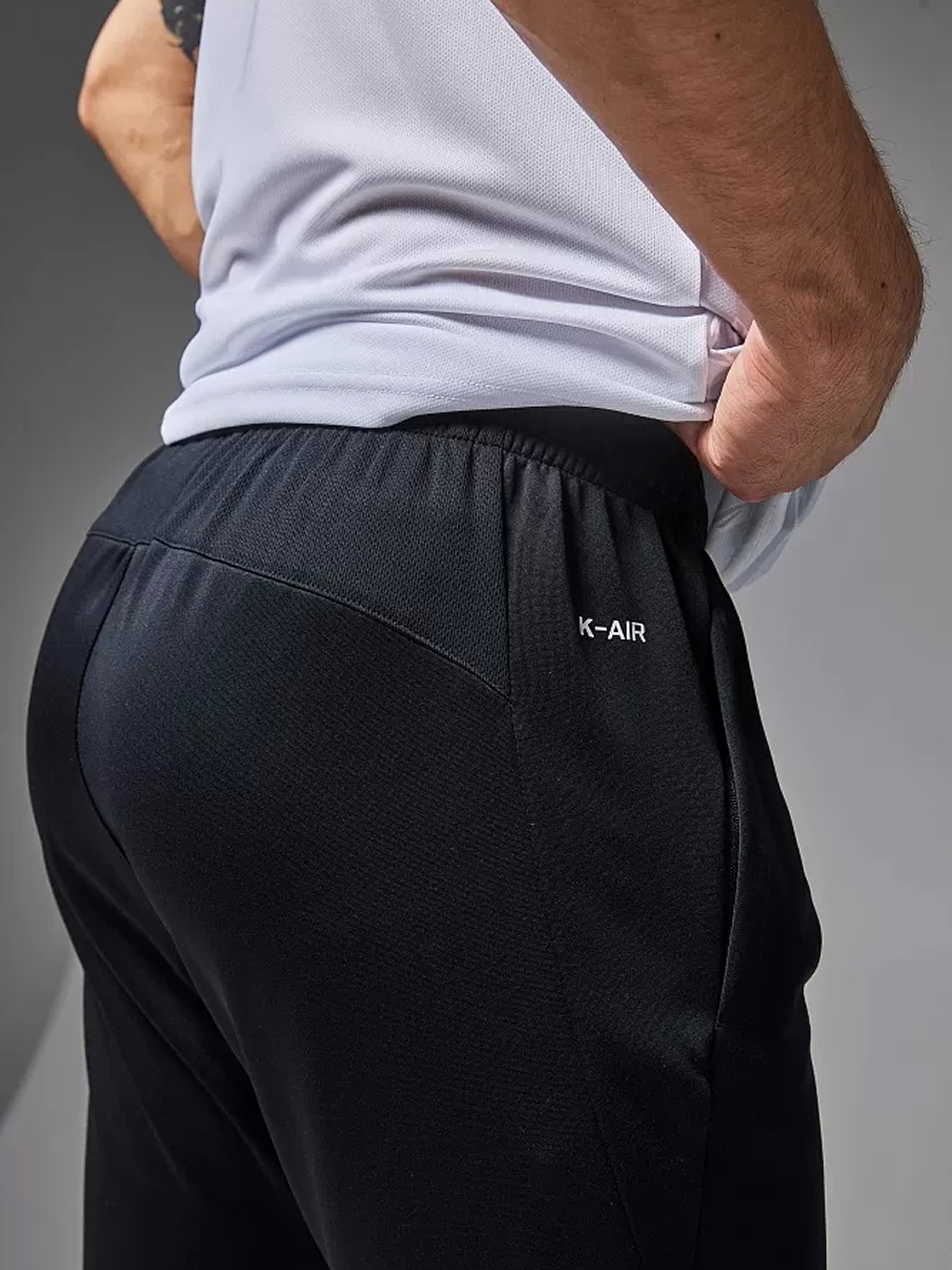 Брюки Kelme Knitted Leg Trousers 8261CK1013-000 Black