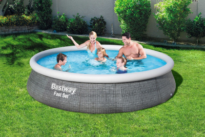 Бассейн с надувным бортом Bestway 396х84см 57376