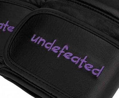Перчатки боксерские Clinch Undefeated C161 черный