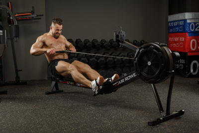 Гребной тренажер UltraGym Air Cross 002