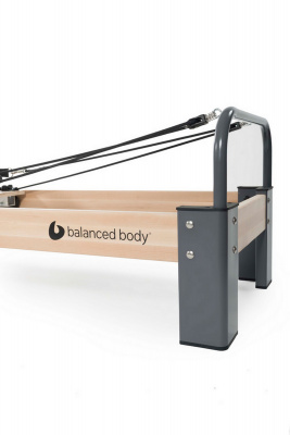 Реформер Balanced Body Rialto 16088 дерево,серый