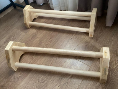 Стоялки деревянные напольные усиленные 