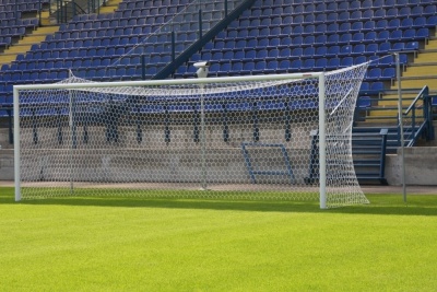 Ворота футбольные 732х244 см алюминиевые FIFA бетонируемые в стаканы (пара) Atlet