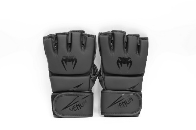 Перчатки MMA Venum Rumble 05093-114 черный