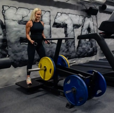 Gymleco 082 Приседания с поясом на свободных весах | Premium Fitness