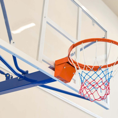 Щит баскетбольный игровой (монолитный поликарбонат) 1050х1800 мм Zavodsporta