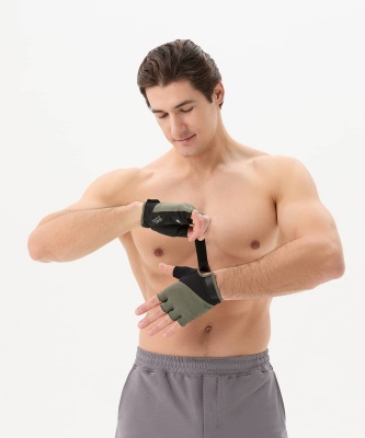 Перчатки для фитнеса Star Fit WG-204, черный\хаки