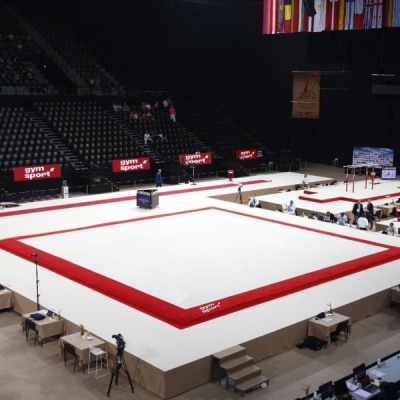 Ковер для эстетической гимнастики GymSport PROF PREMIUM RED 14Х14