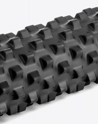 Массажный ролл RumbleRoller RR317 79 см, жесткий, черный