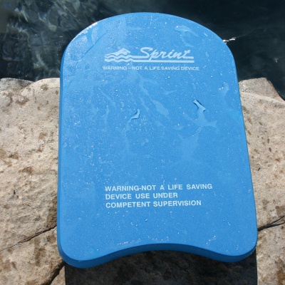 Доска для плавания Sprint Aquatics MINITeam Kickboard 38 см 690