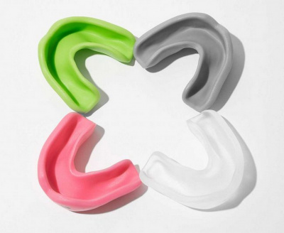 Капа одночелюстная Clinch Competition Single Layer Mouthguard C511 лайм