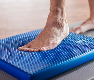 Подушка балансировочная 46x41x5см Airex Balance Pad Solid синий