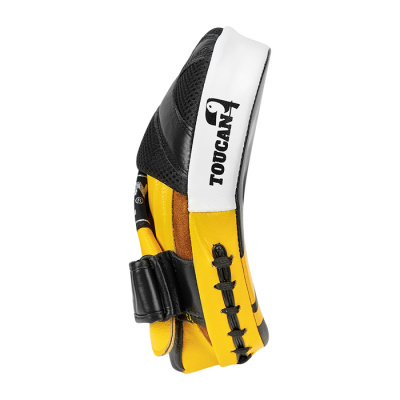 Боксерские лапы Green Hill Toucan черно-желтые FMT-5267